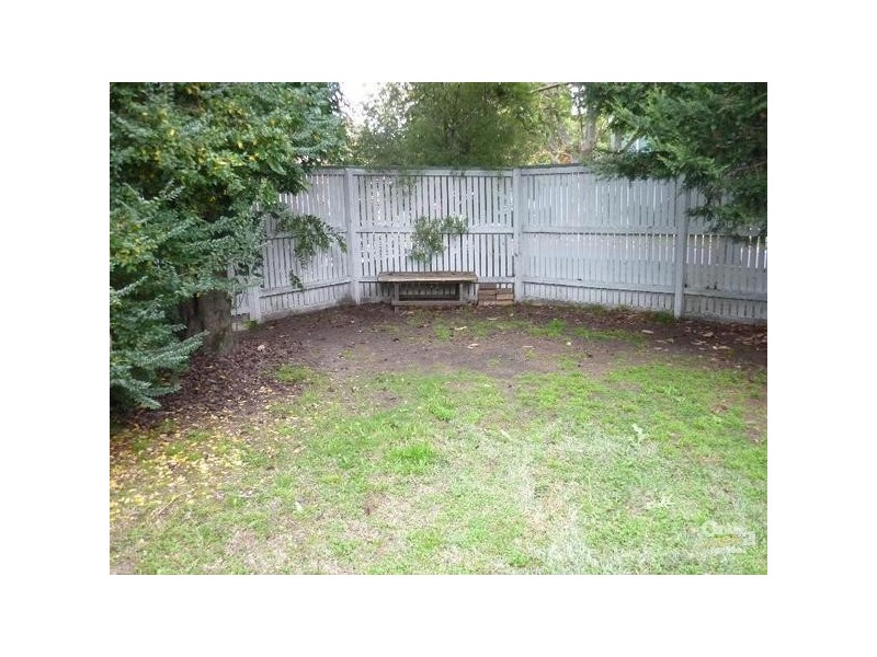 1/10 Walsh Street, Ormond VIC 3204