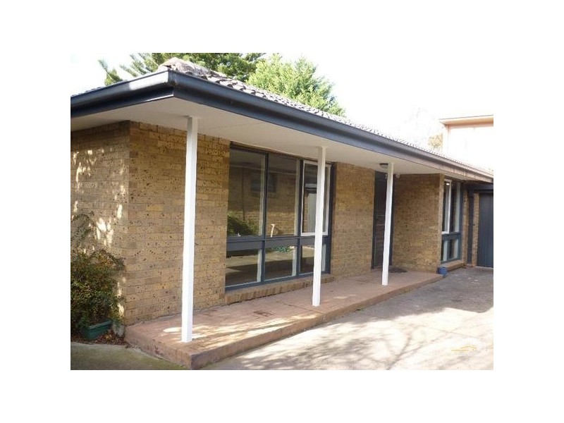 2/32 Tulip Grove, Cheltenham VIC 3192