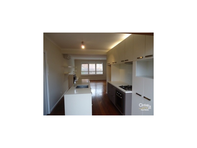 2/88 Roslyn Street, Brighton VIC 3186