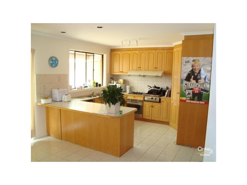 9 Gladesville Drive, Bentleigh East VIC 3165