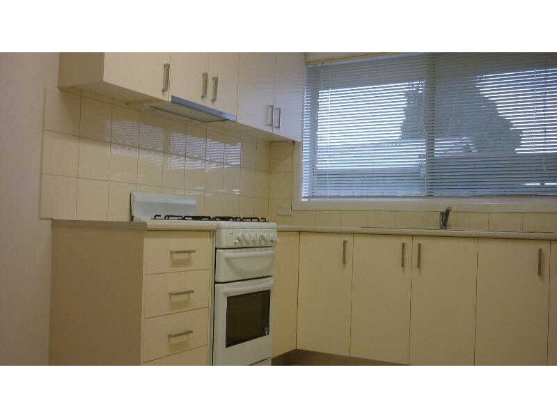 4/256  Warrigal Road, Cheltenham VIC 3192