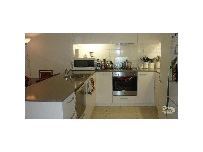 106/33 Cliveden Close, East Melbourne VIC 3002