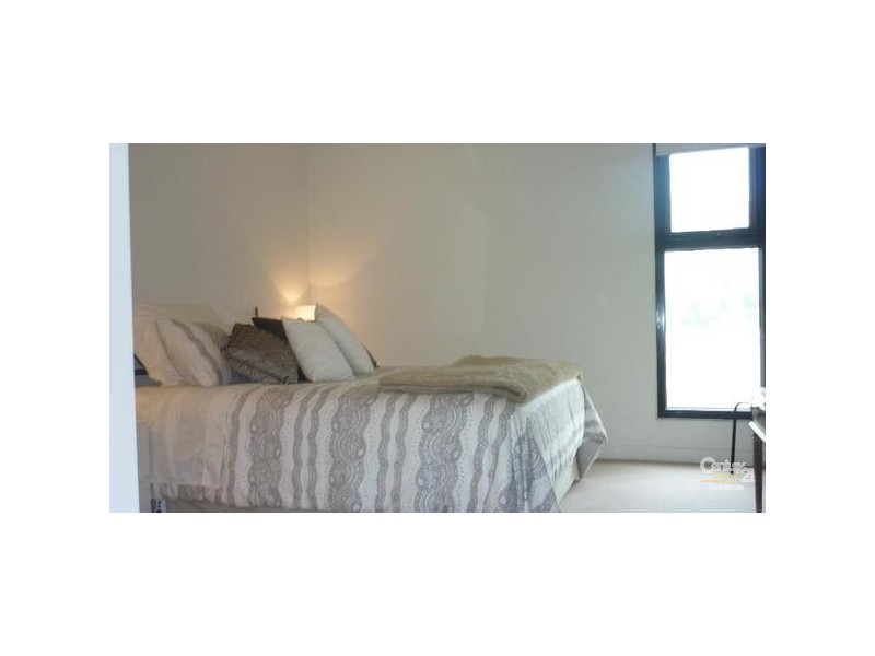 106/33 Cliveden Close, East Melbourne VIC 3002