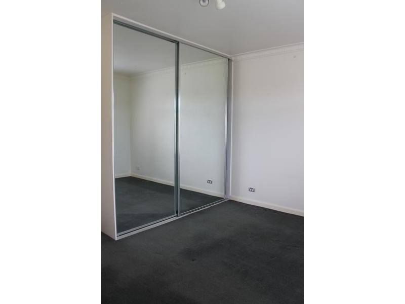 12/2-4 McArthur Street, Bentleigh VIC 3204
