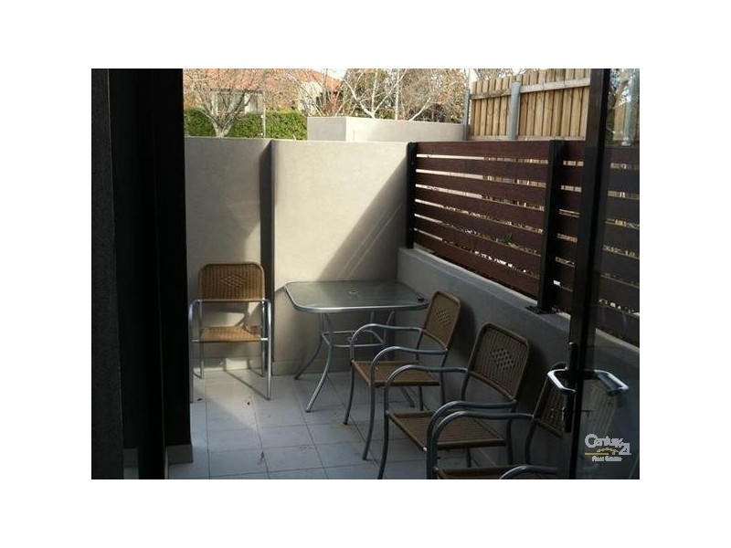 12/233 Dandenong Road, Prahran VIC 3181