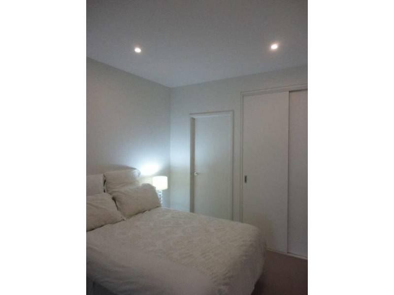 205/33 Cliveden Close, East Melbourne VIC 3002