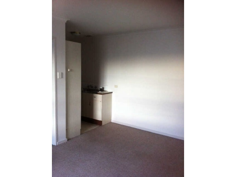 13/80  Woornack Road, Carnegie VIC 3163