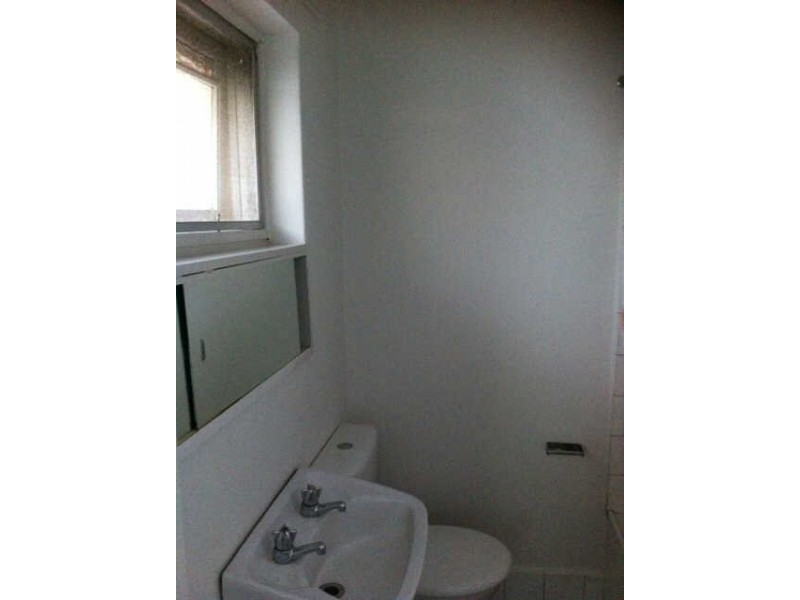 13/80  Woornack Road, Carnegie VIC 3163