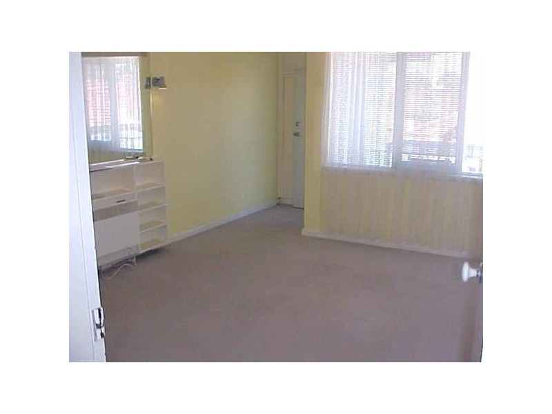 6/9 WHITMUIR ROAD, Bentleigh VIC 3204