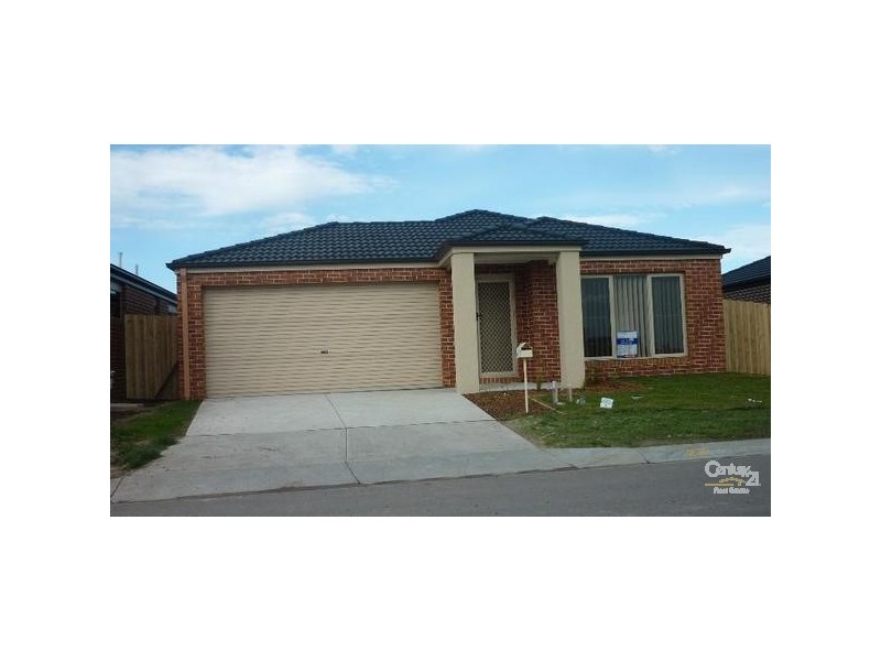 29 Rosella Ave, Pakenham VIC 3810