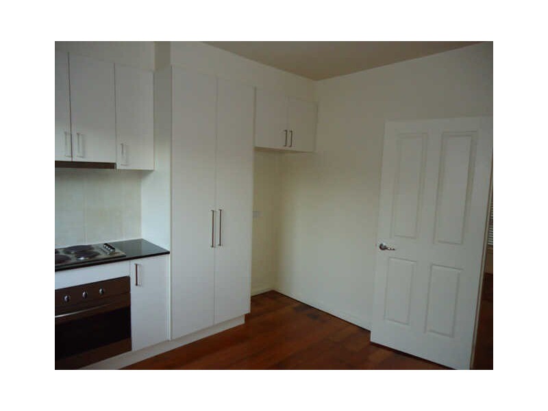 7/3  David Court, Cheltenham VIC 3192