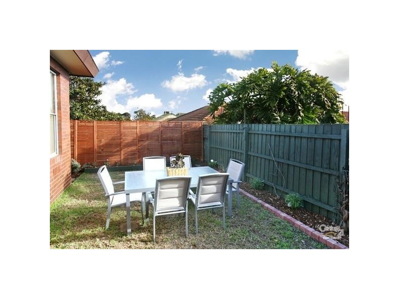 7/75 Barkley Street, Mordialloc VIC 3195