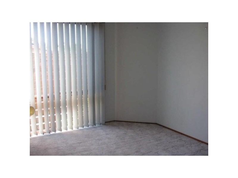 2/17 Sunray Avenue, Cheltenham VIC 3192