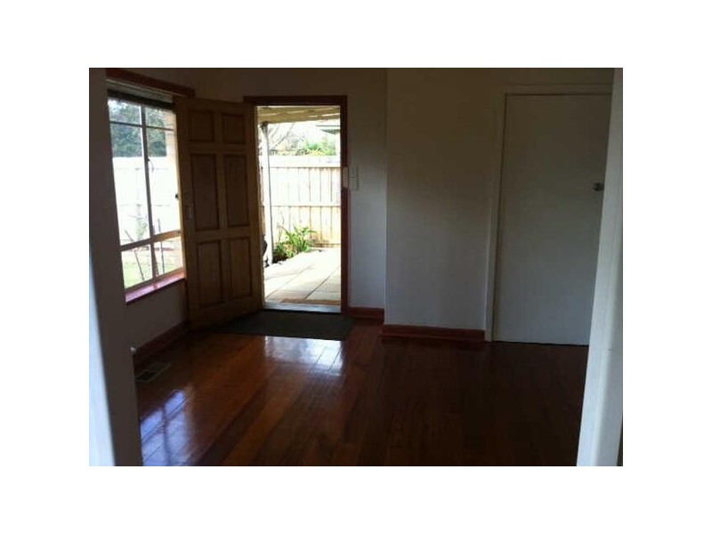 14  Deakin Street, Bentleigh East VIC 3165