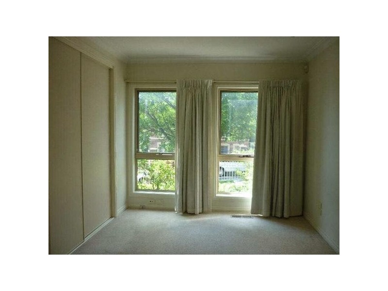 1/5 Seach Street, Caulfield South VIC 3162