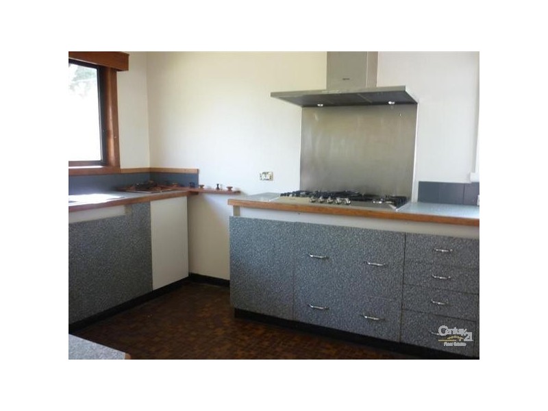 37 First Street, Clayton South VIC 3169