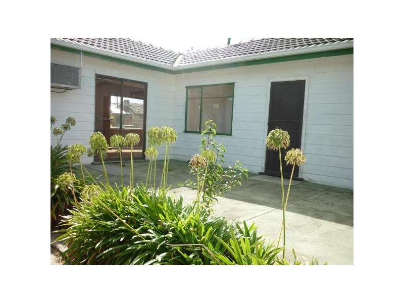 37  First Street, Clayton South VIC 3169