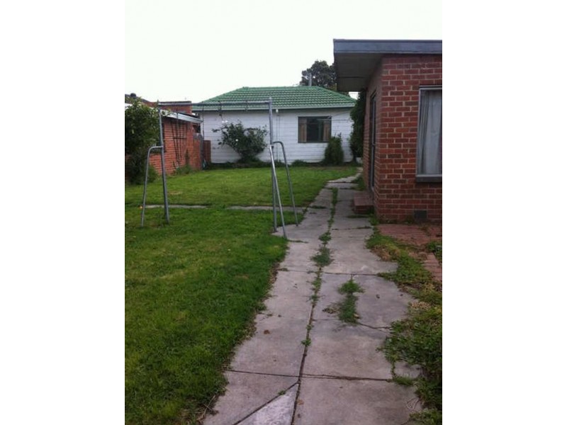 37  First Street, Clayton South VIC 3169