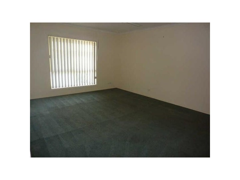 16 Creighton Way, Mornington VIC 3931