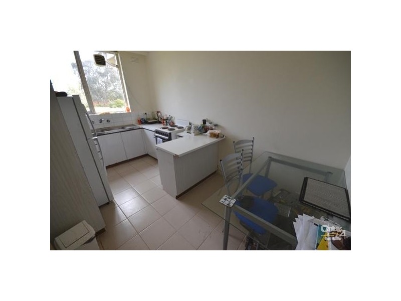 2/101A Bernard Street, Cheltenham VIC 3192