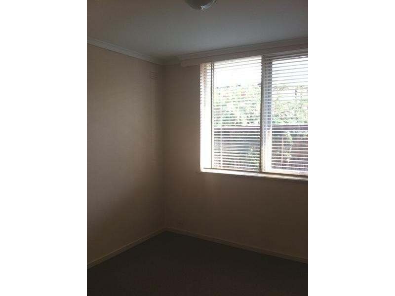 2/101A Bernard Street, Cheltenham VIC 3192