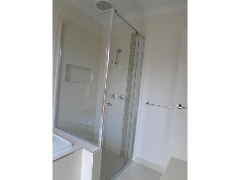 29 Rosella Ave, Pakenham VIC 3810