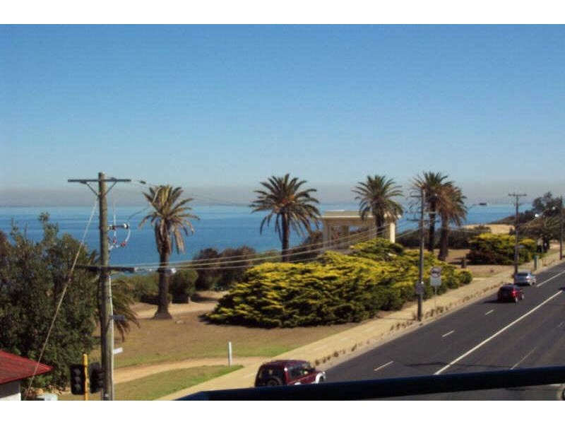 4/338  Bay Road, Cheltenham VIC 3192