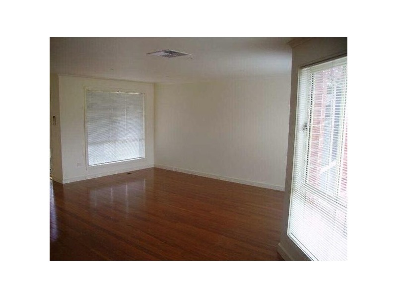 2/14 Moor Street, Bentleigh East VIC 3165