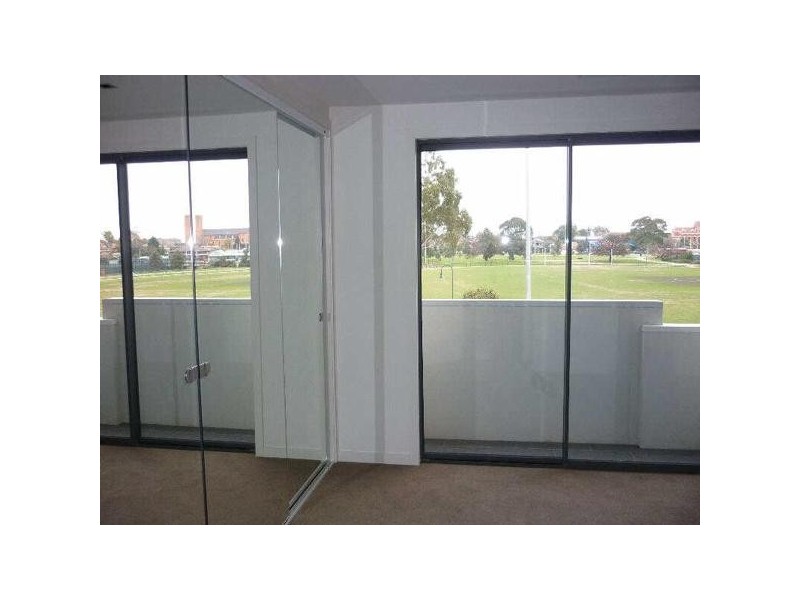 1/45 Railway Avenue, Huntingdale VIC 3166