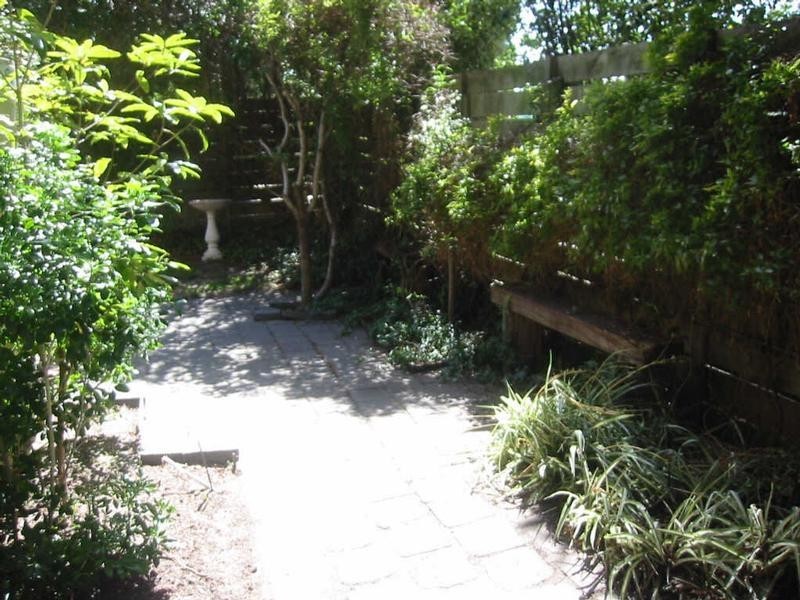 21  Woodland Drive, Cheltenham VIC 3192