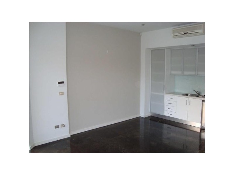 1/12 Matthews Road, Bentleigh East VIC 3165