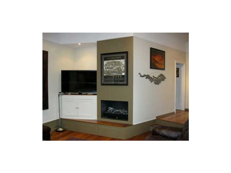 2  Stone Street, Brighton East VIC 3187