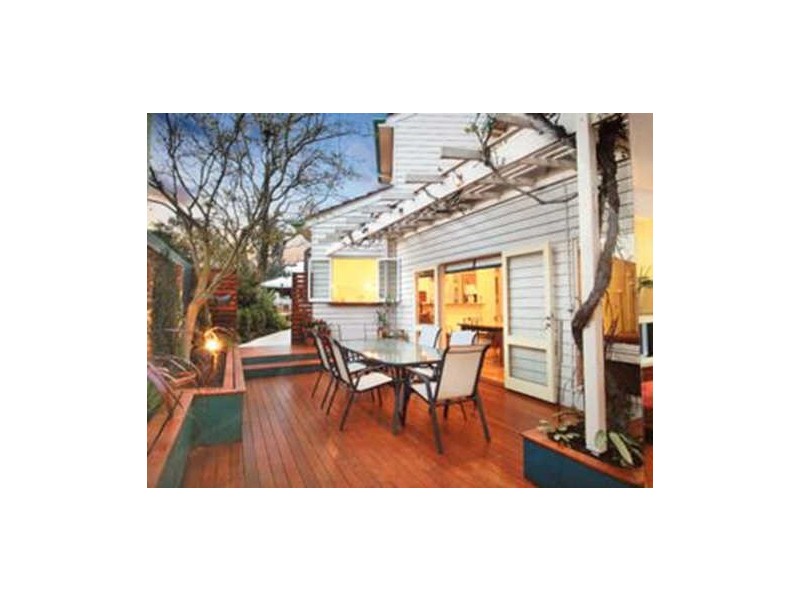 2  Stone Street, Brighton East VIC 3187