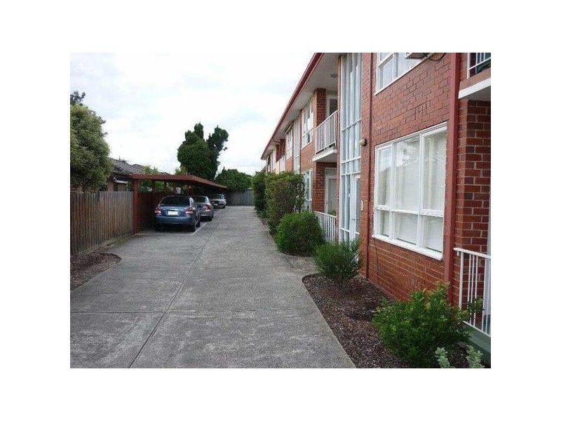 3/28  Moonya Road, Carnegie VIC 3163