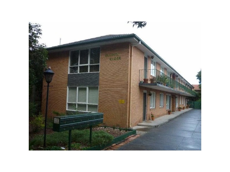 11/63 ULUPNA ROAD, Ormond VIC 3204