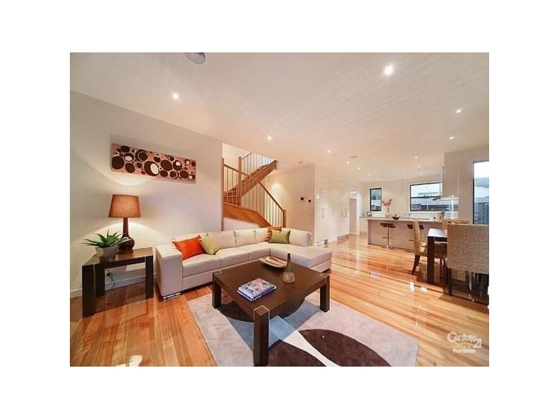 73 McKinnon Road, Mckinnon VIC 3204