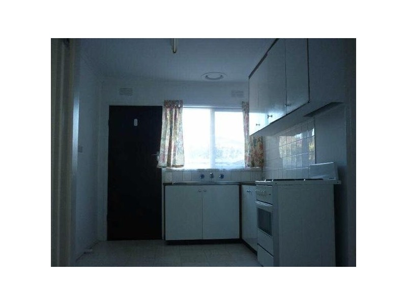 2/25  Herald Street, Cheltenham VIC 3192