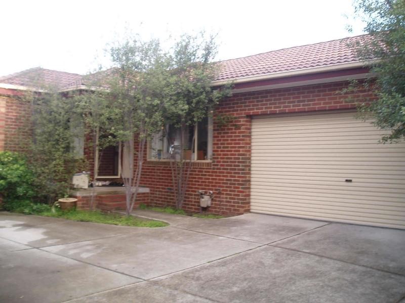 2/28 Eleebana Avenue, Hughesdale VIC 3166