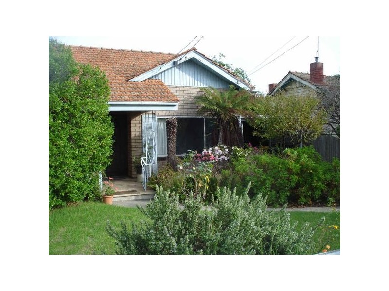 39 MAVHO STREET, Bentleigh VIC 3204