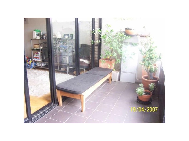 6/19 St Leonards Avenue, St Kilda VIC 3182