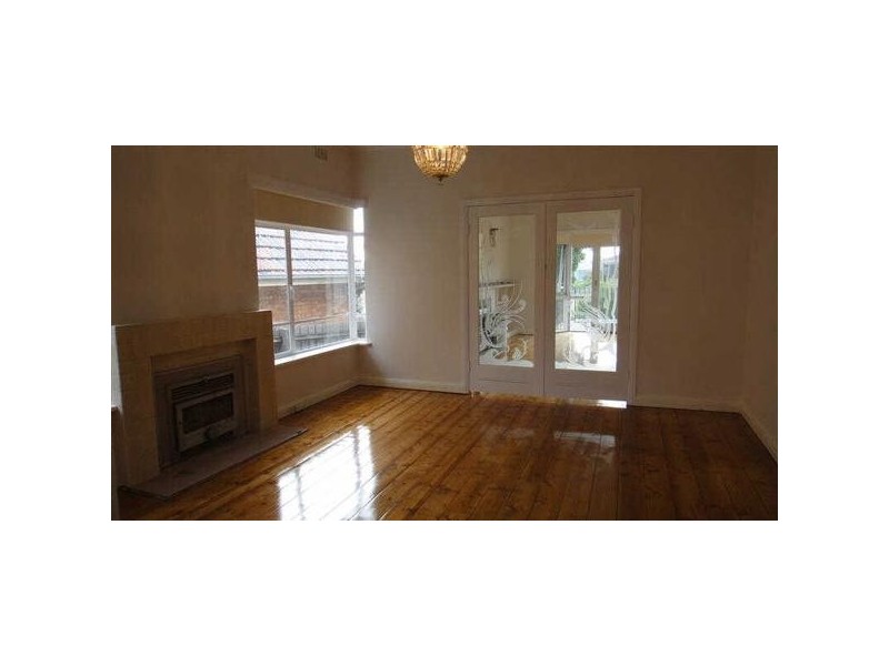 4  Plummer Road, Mentone VIC 3194