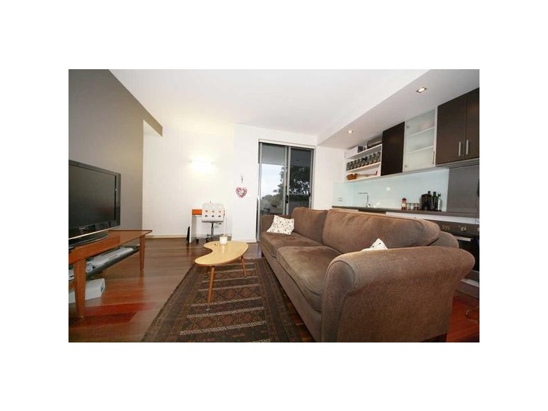 16/358 Hampton Street, Hampton VIC 3188