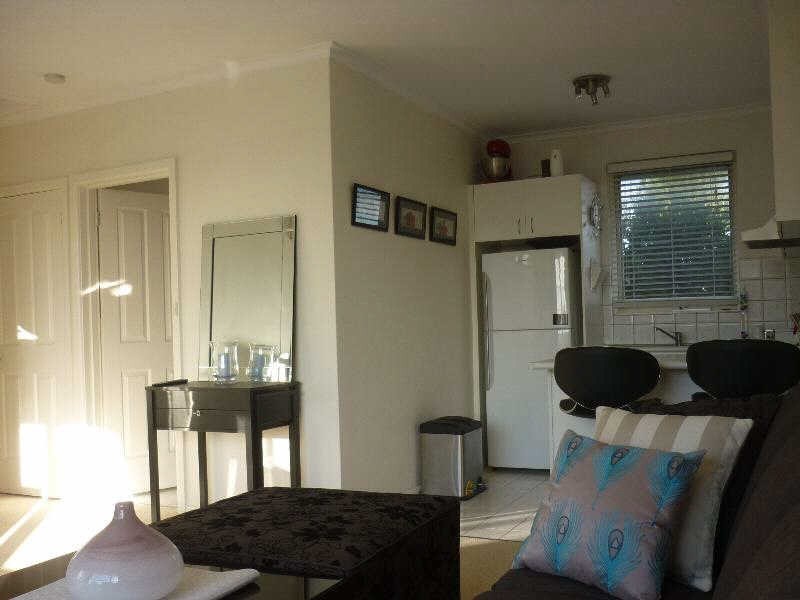 3/87  Como Parade East, Parkdale VIC 3195