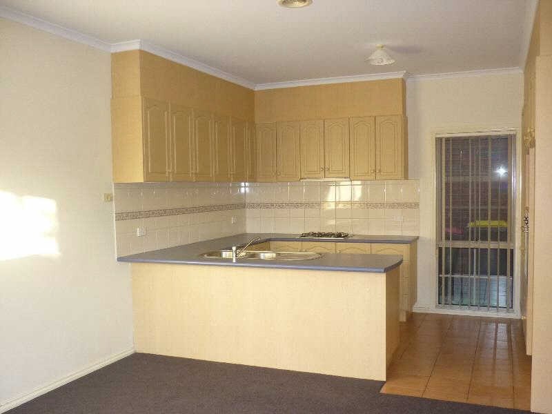 6/16  Grant Street, Oakleigh VIC 3166