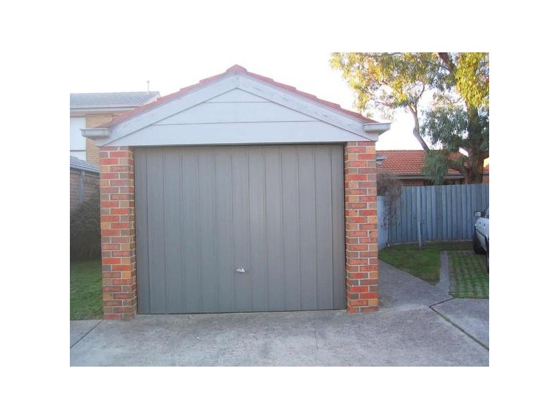 15/12 Willowglen Court, Dingley Village VIC 3172