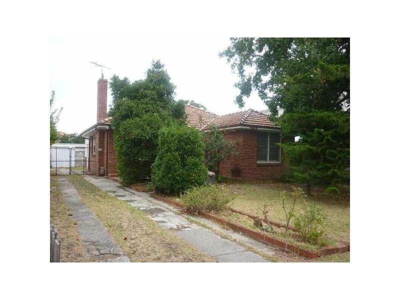 56  Raynes Park Road,, Hampton VIC 3188