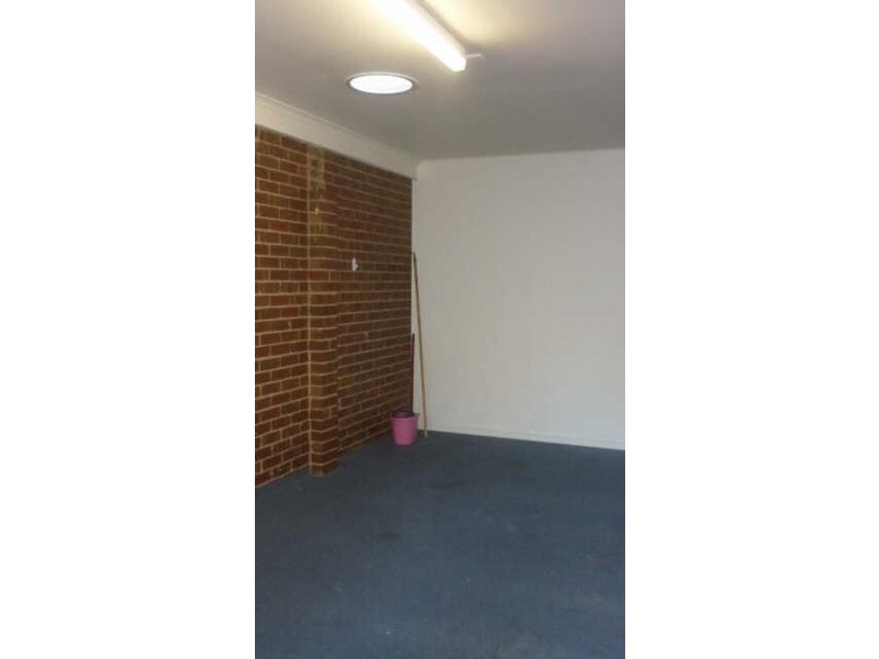 2/13  Edward Street, Cheltenham VIC 3192