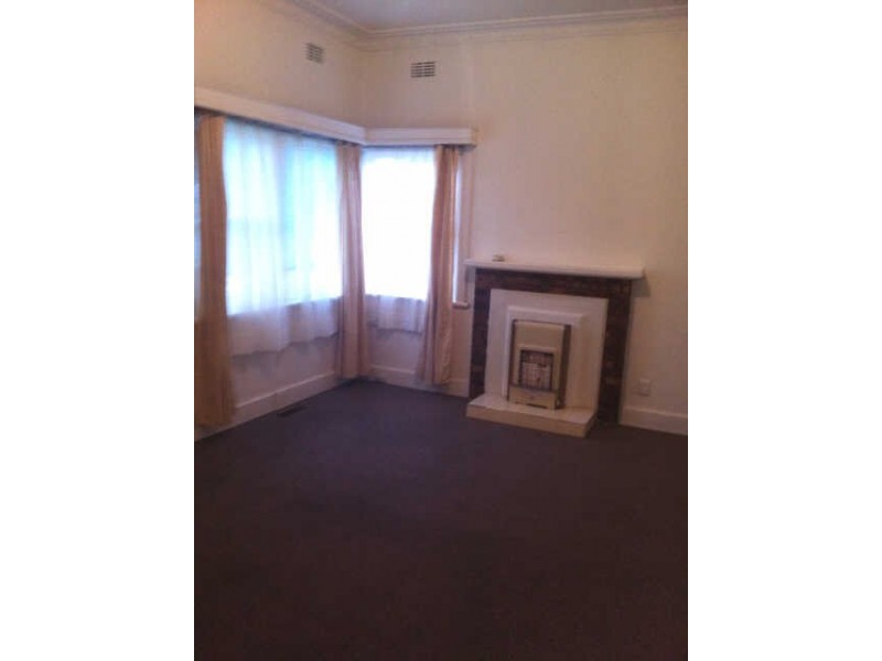 12  Higgins Road, Bentleigh VIC 3204