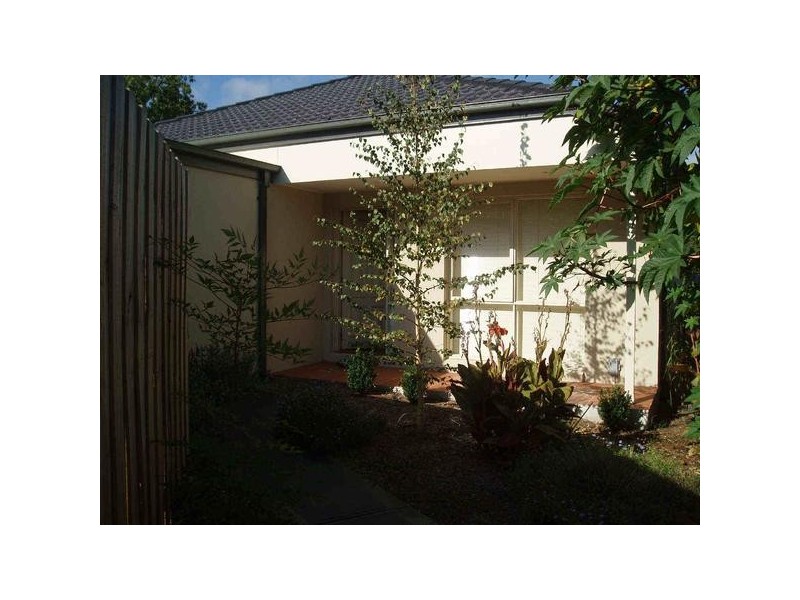 2/170  WHEATLEY ROAD, Ormond VIC 3204