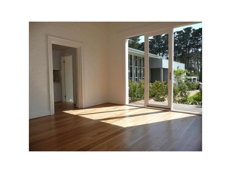 5/3 Evergreen Circuit, Cheltenham VIC 3192